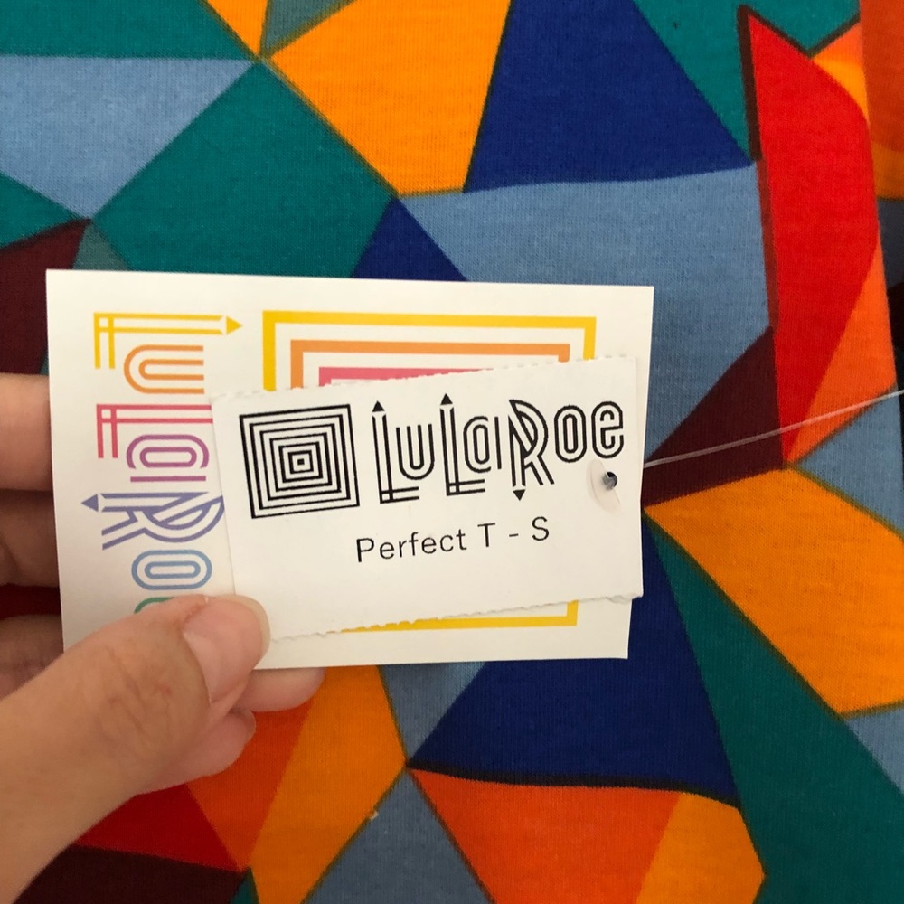 LuLaRoe Perfect T Small - Picture 3 of 3